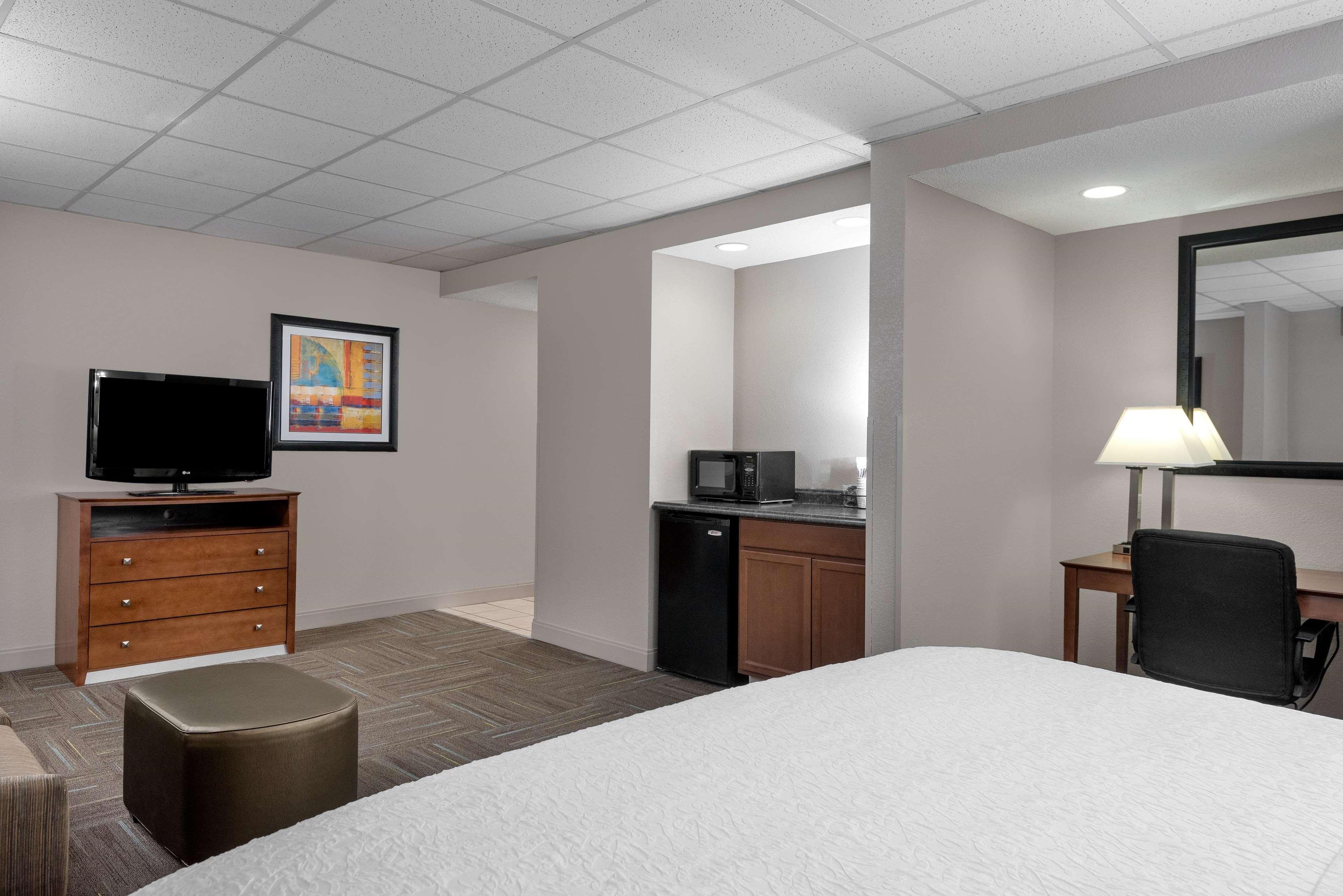 Hampton Inn Ft. Chiswell-Max Meadows Buitenkant foto