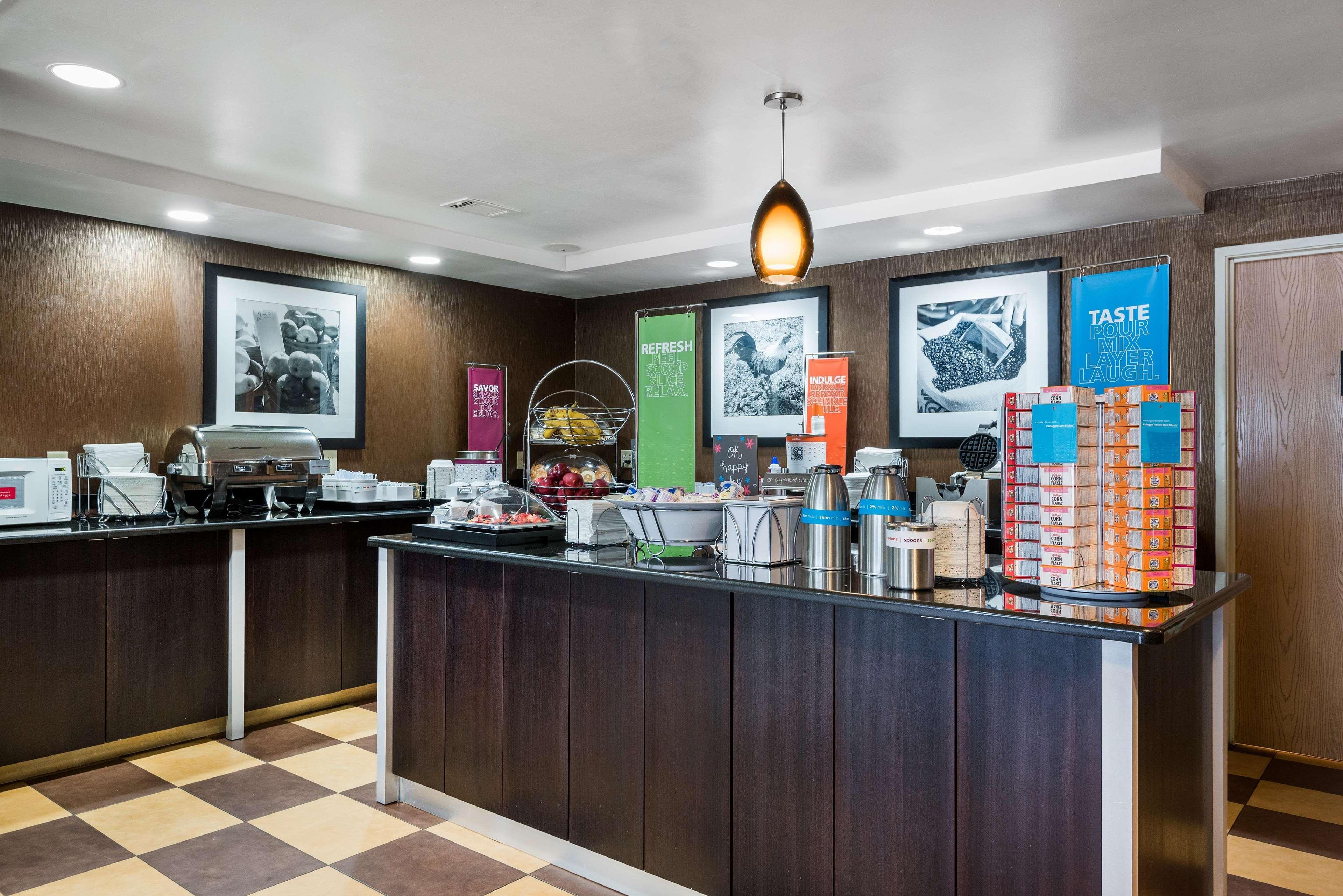 Hampton Inn Ft. Chiswell-Max Meadows Buitenkant foto