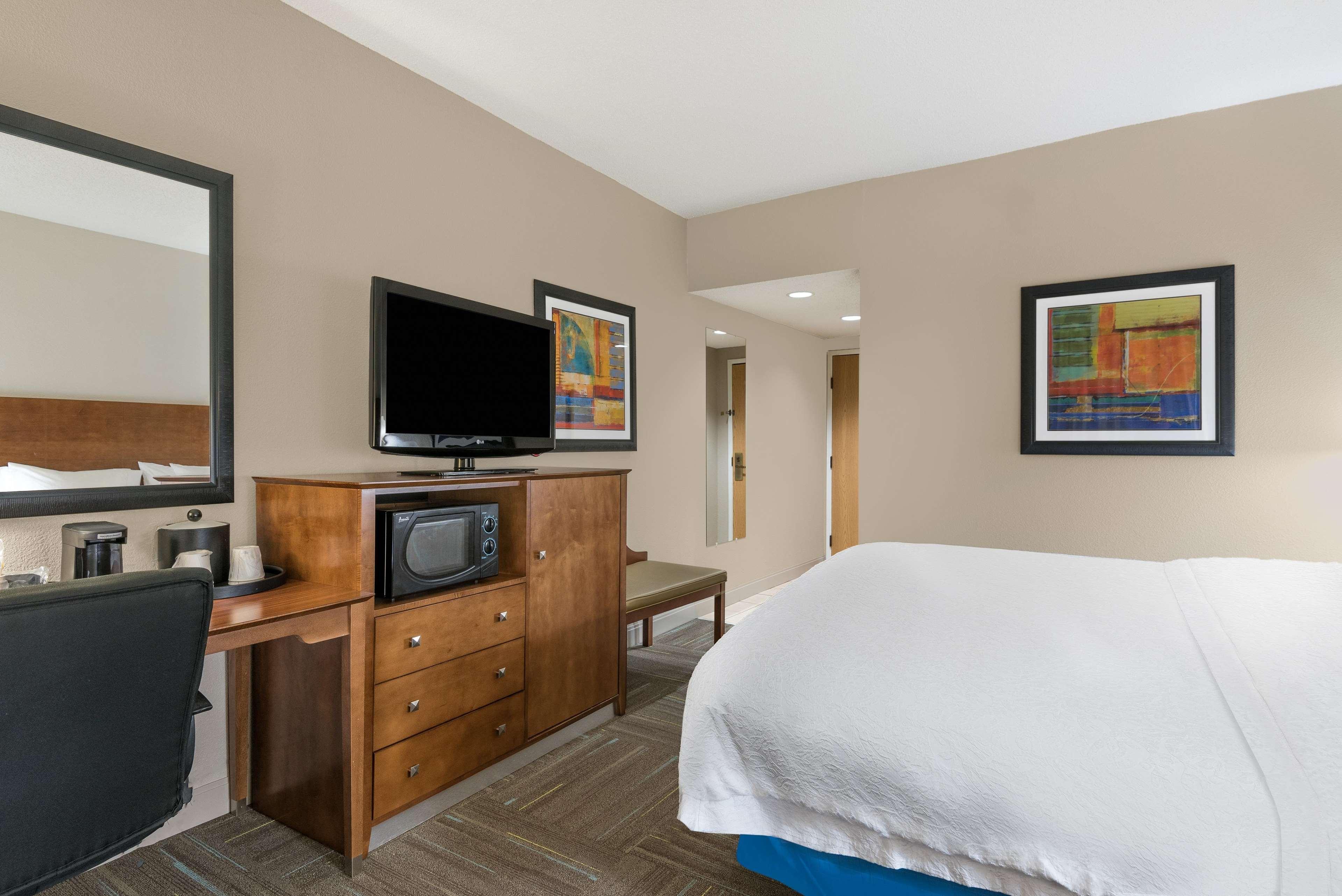 Hampton Inn Ft. Chiswell-Max Meadows Buitenkant foto